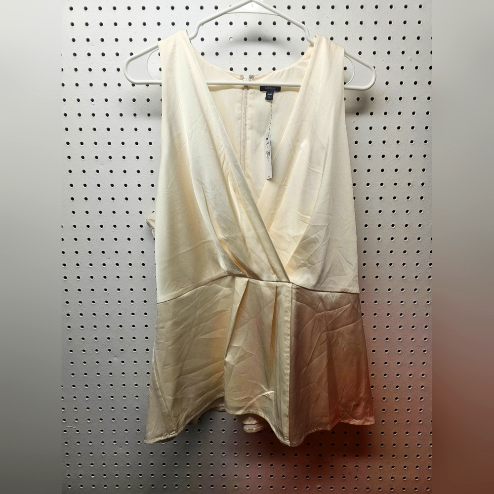 Express Elegant Cream Sleeveless Top